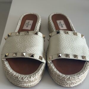 Valentino Flat Espadrille Rockstud Sandal size 7/37
